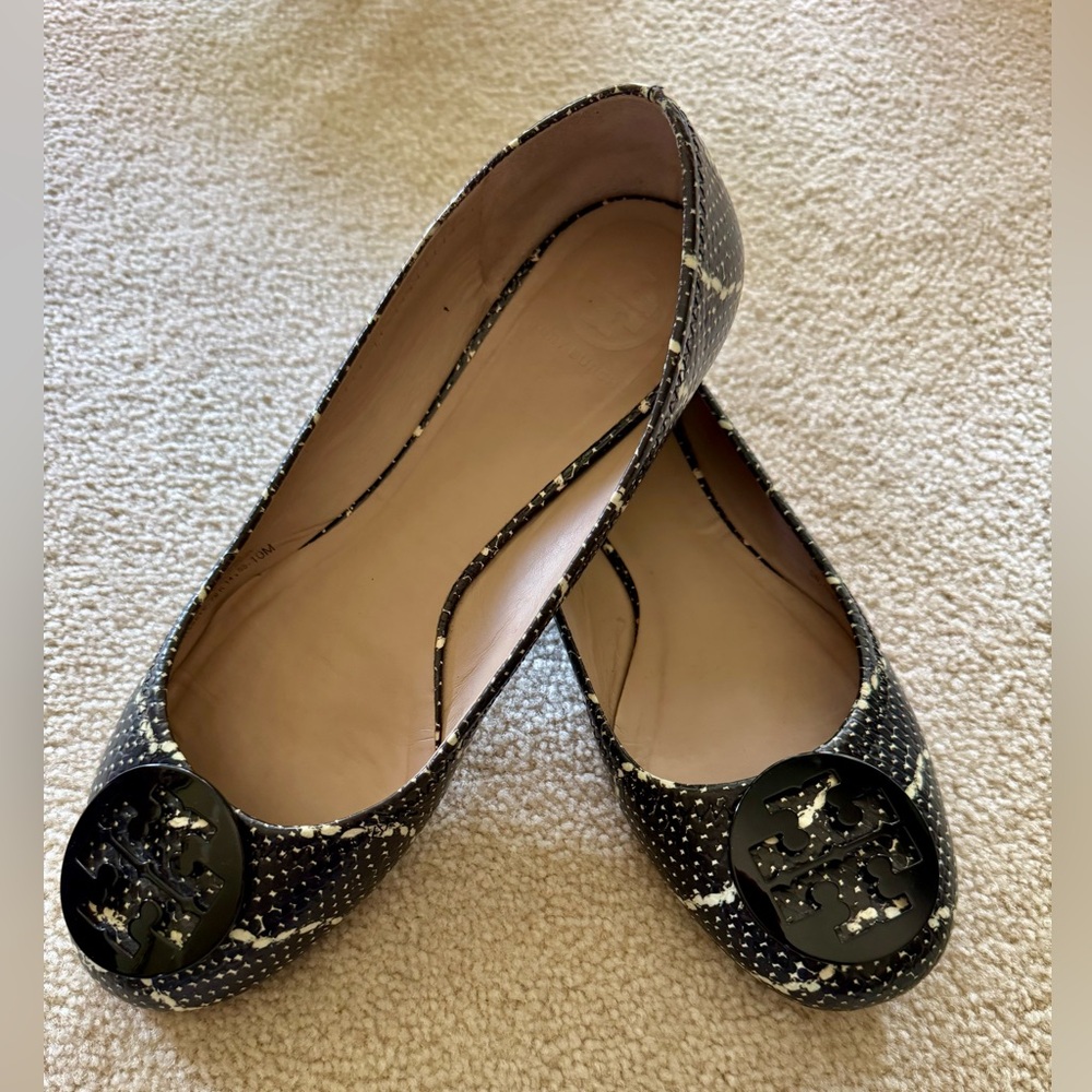 Tory Burch Black Patterned Leather Flats - Sz 10